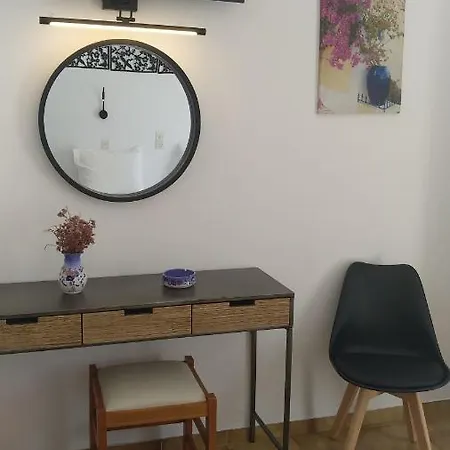 Maria Studios Apartment
