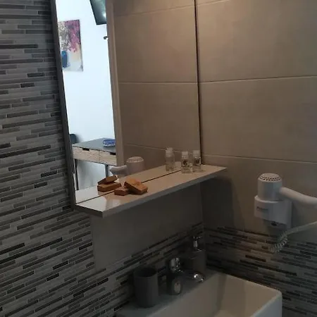 Maria Studios Apartment
