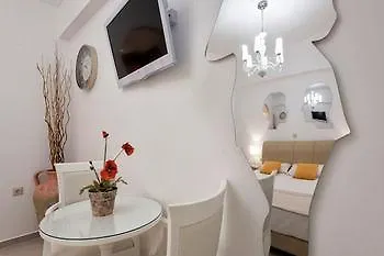 Apartment Maria Studios