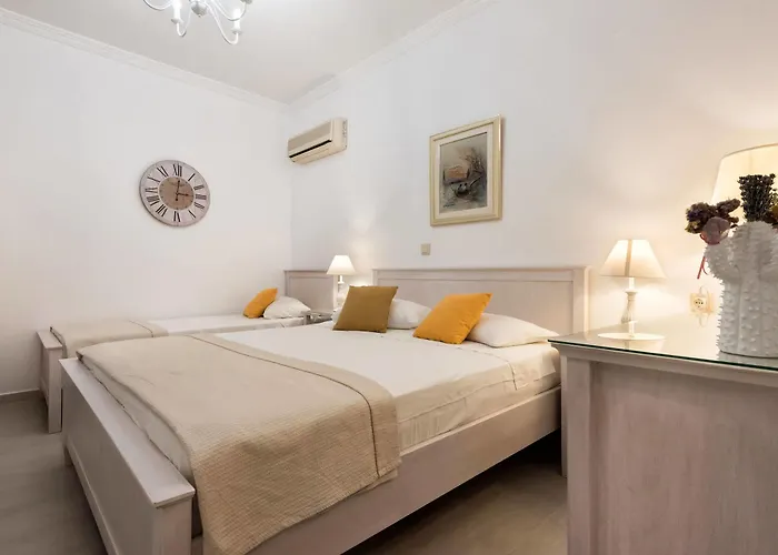 Apartament Maria Páros